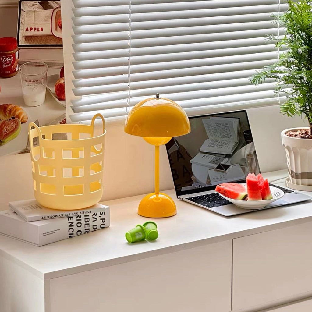 Preppy Mushroom Table Lamp