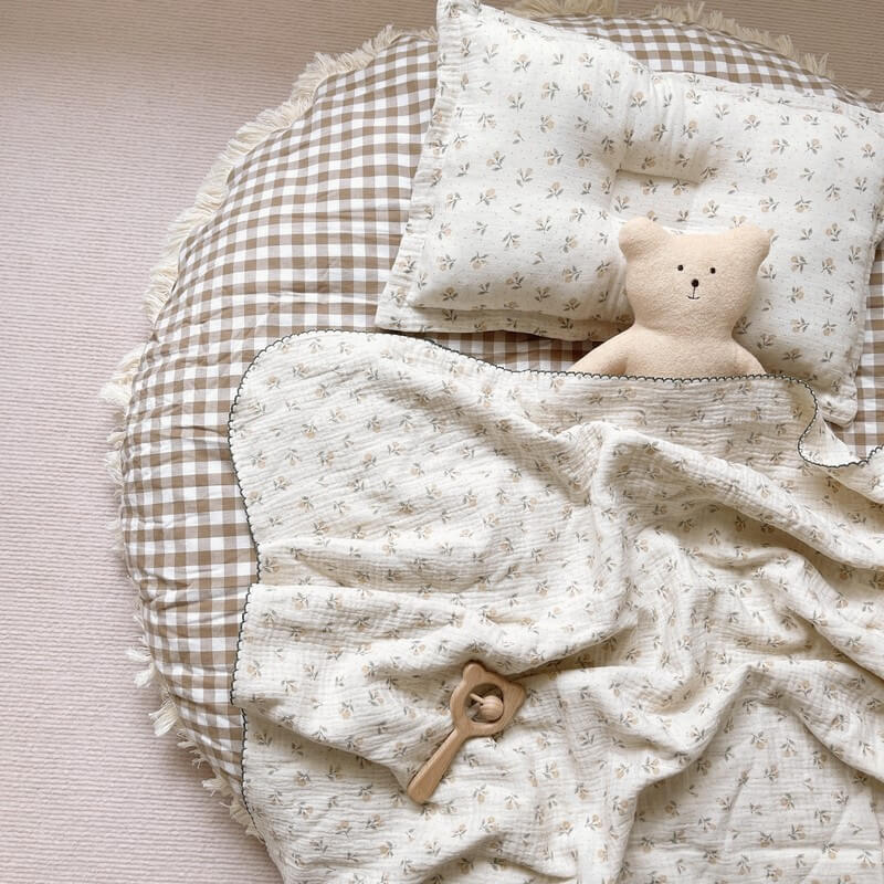 Cotton Muslin Baby Blanket – Vintage Floral Print Floral