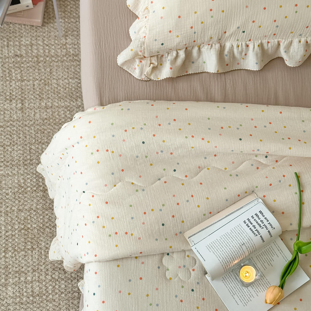 Polka Dot Muslin Quilt – Ruffle Edge Cotton Bedding