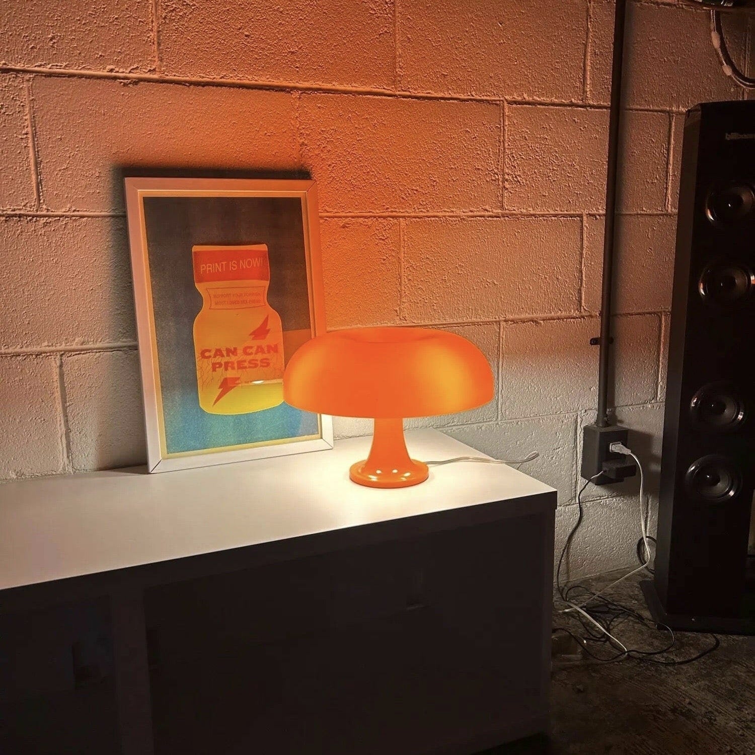 White Mushroom Table Lamp