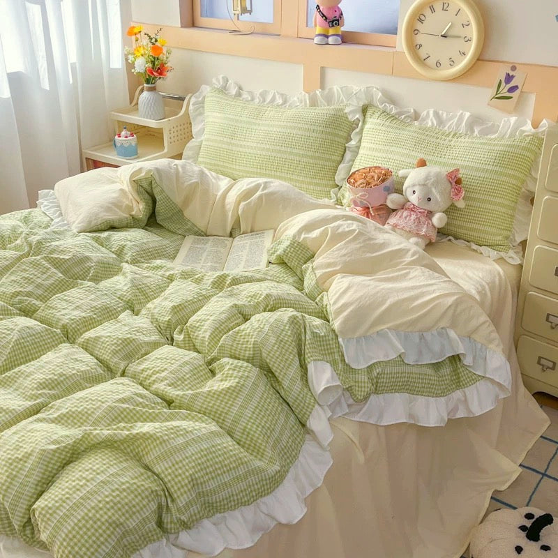 Green & Cream Ruffle Bedding Set