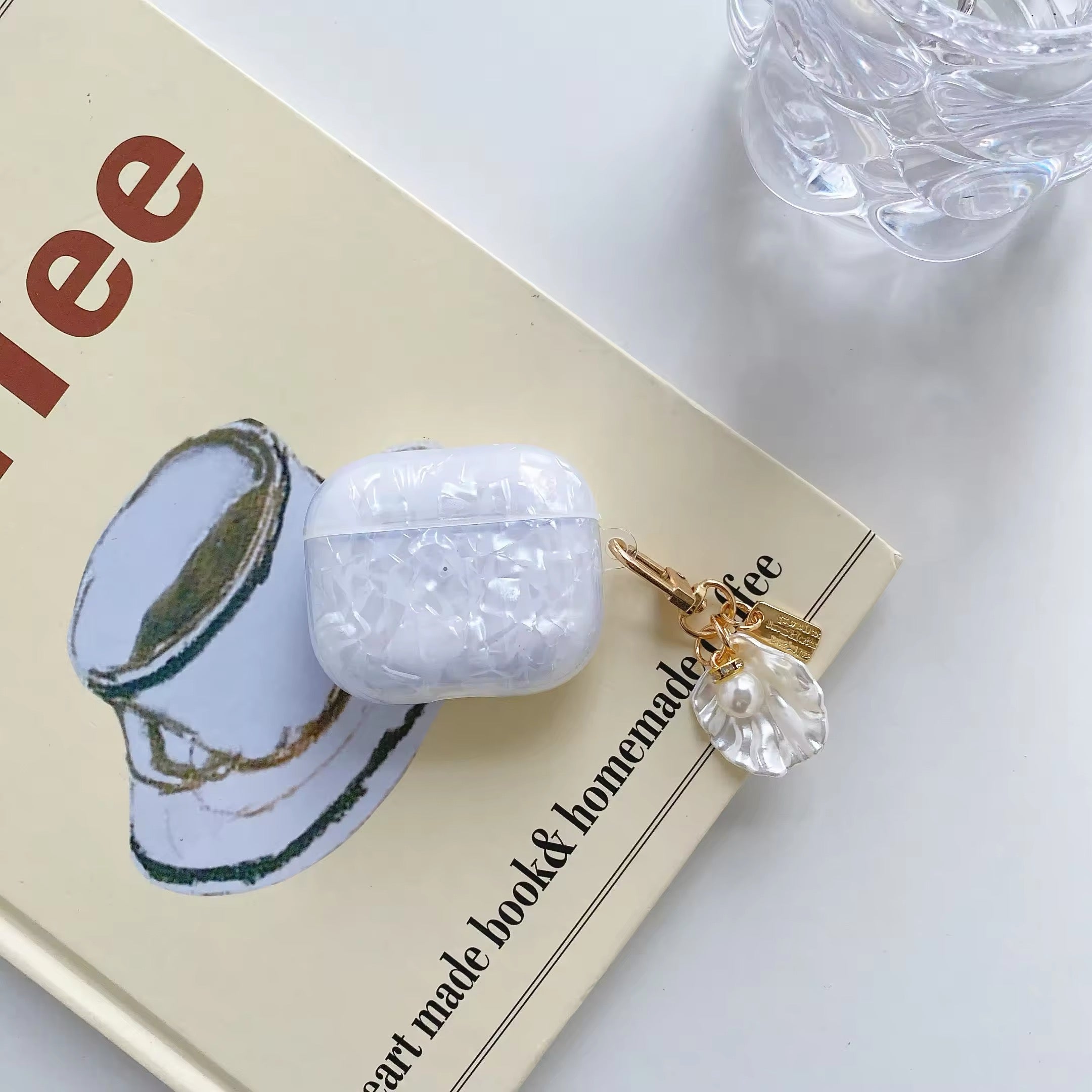 Shell Pastel AirPods Case Blue Leaf Chain