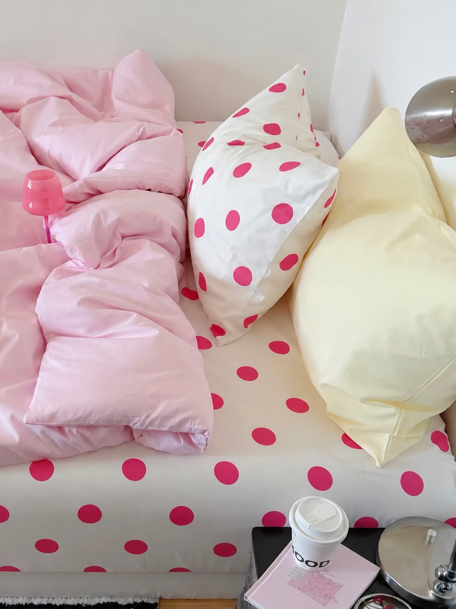 Pink Polka Dot Bedding Set