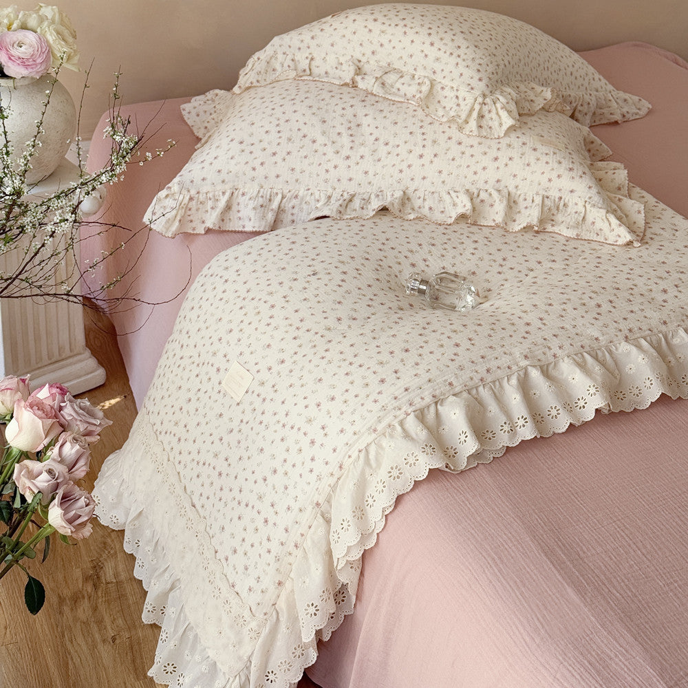 Pink Floral Cotton Comforter – Ruffled Lightweight Bedding