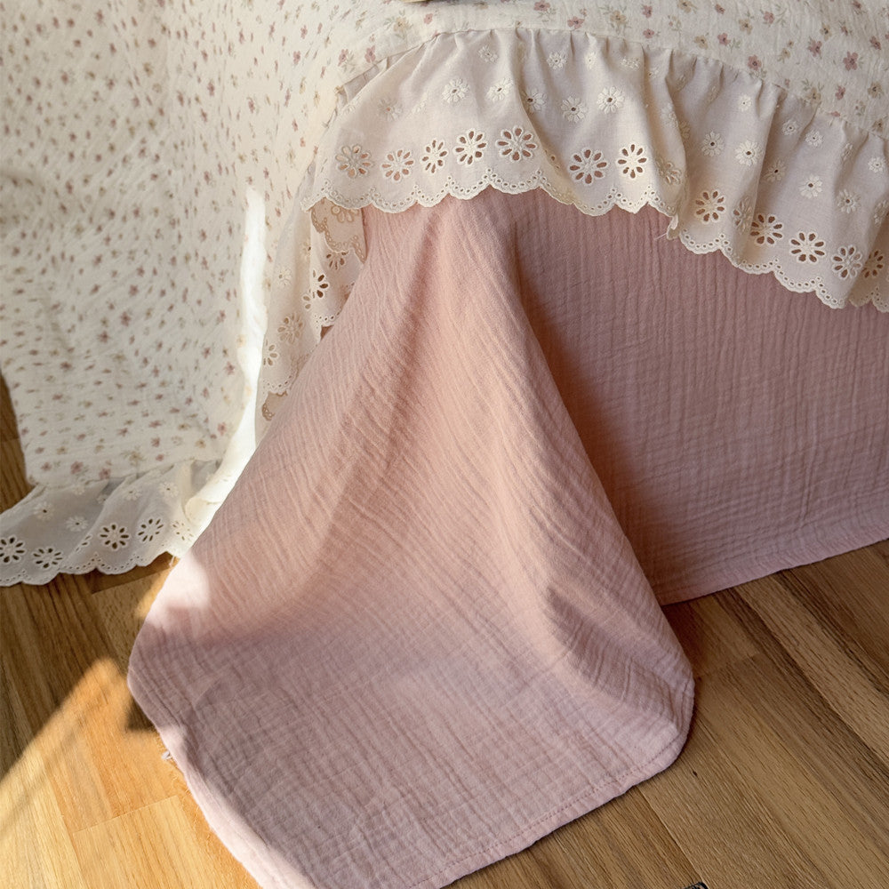 Pink Floral Cotton Comforter – Ruffled Lightweight Bedding
