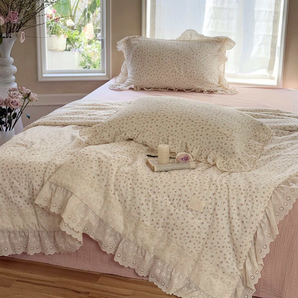 Pink Floral Cotton Comforter – Ruffled Lightweight Bedding