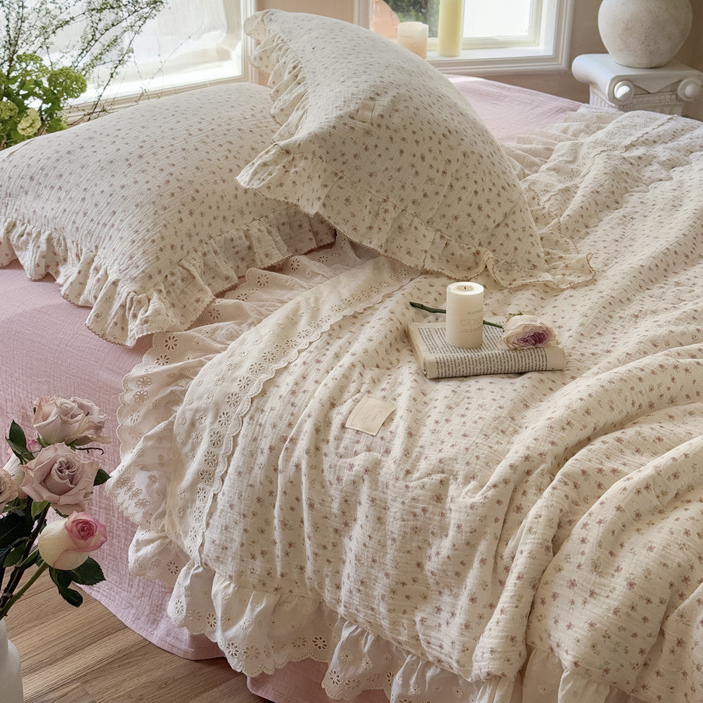 Pink Floral Cotton Comforter – Ruffled Lightweight Bedding