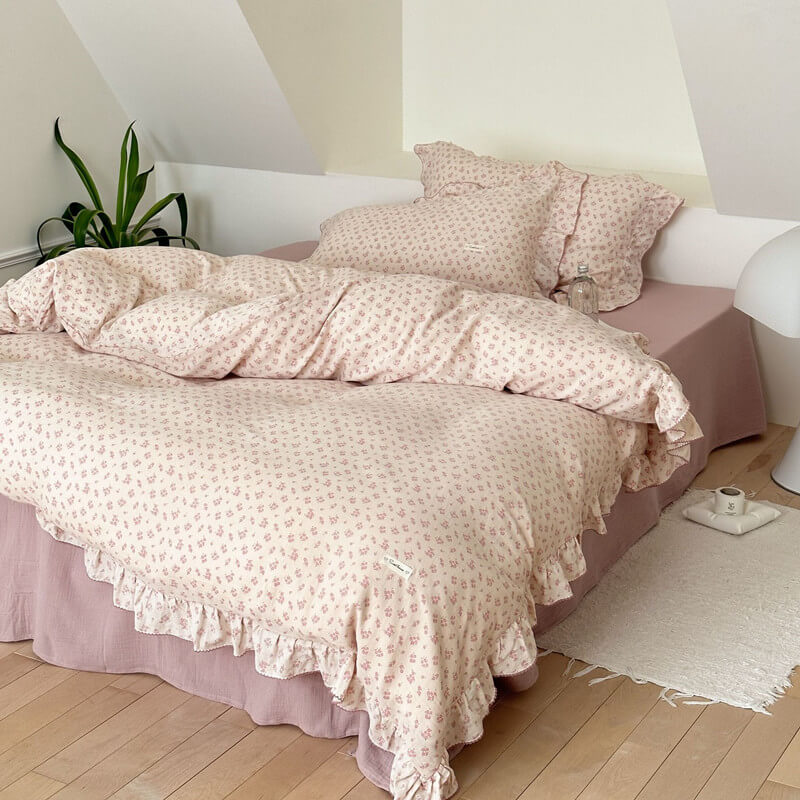 Ditsy Pink Floral Ruffle Bedding Set – Cotton Gauze Softness