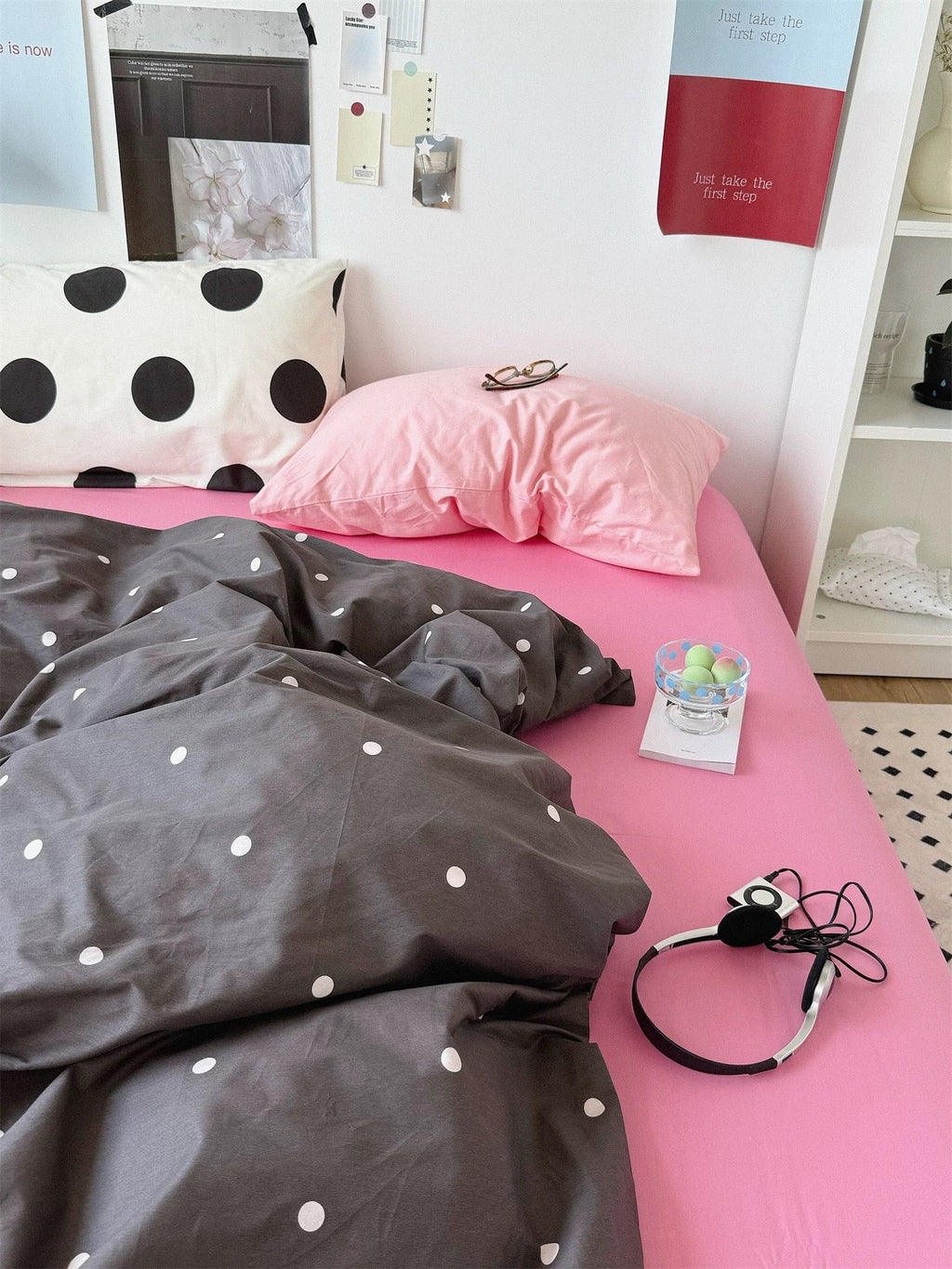 Pink and Gray Bedding Set