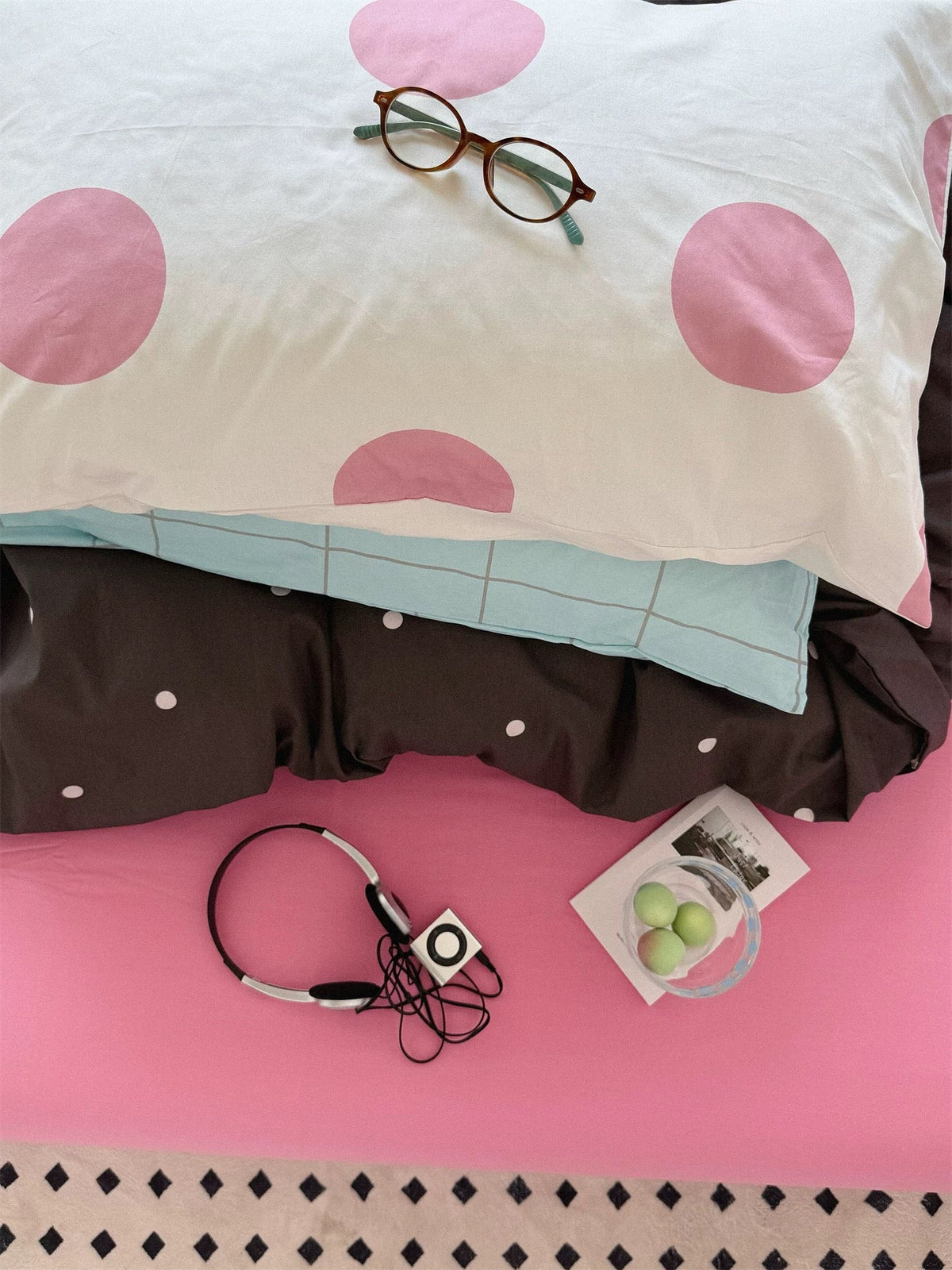Pink and Gray Bedding Set