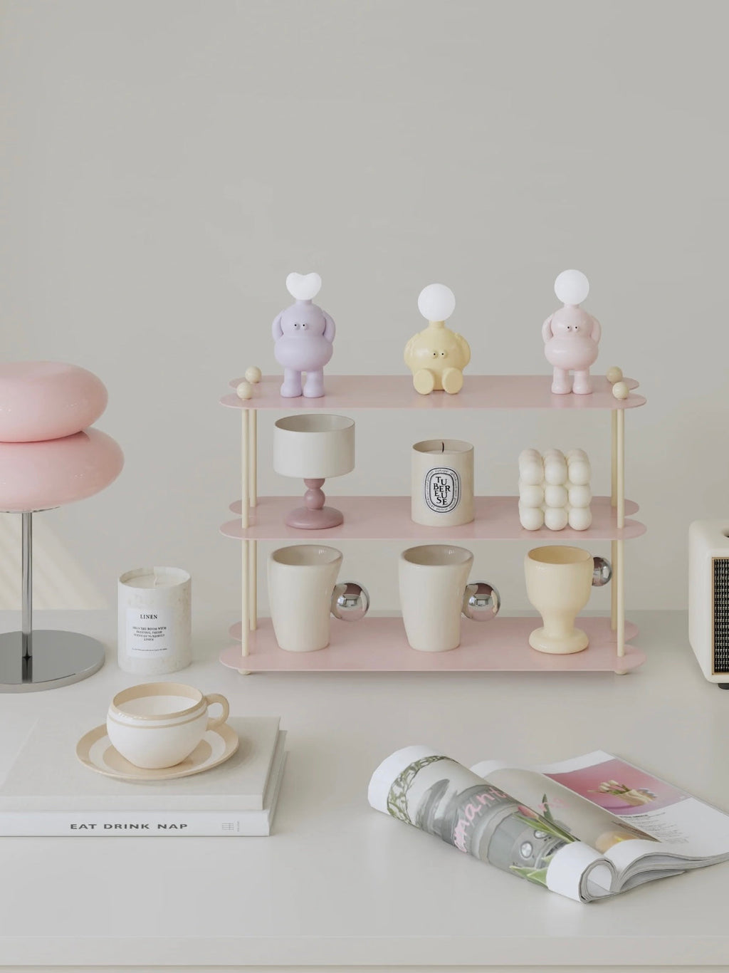 Curved Mug Display Shelf