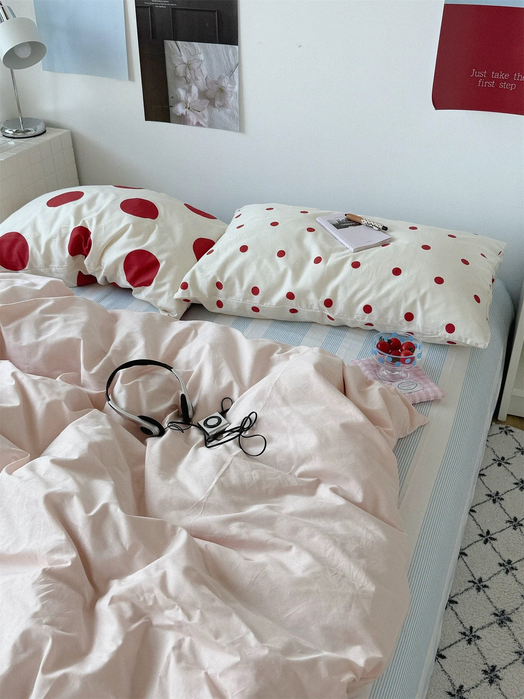Preppy Polka Dot Bedding Set