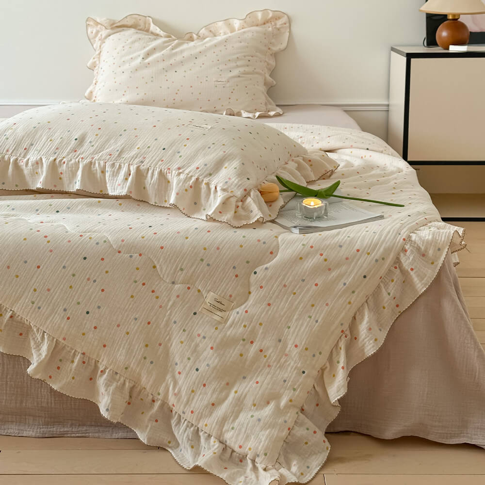 Polka Dot Muslin Quilt – Ruffle Edge Cotton Bedding