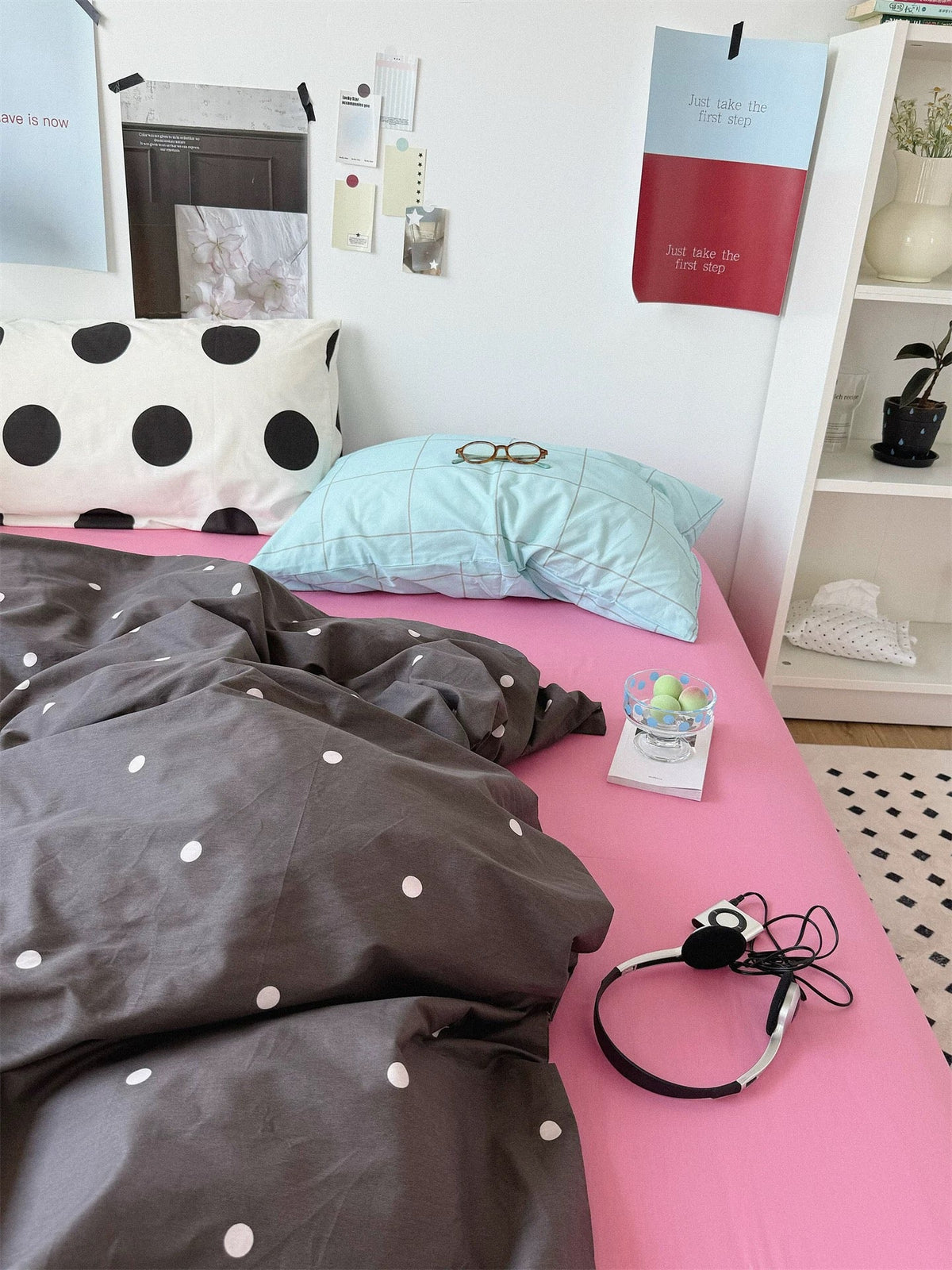 Pink and Gray Bedding Set