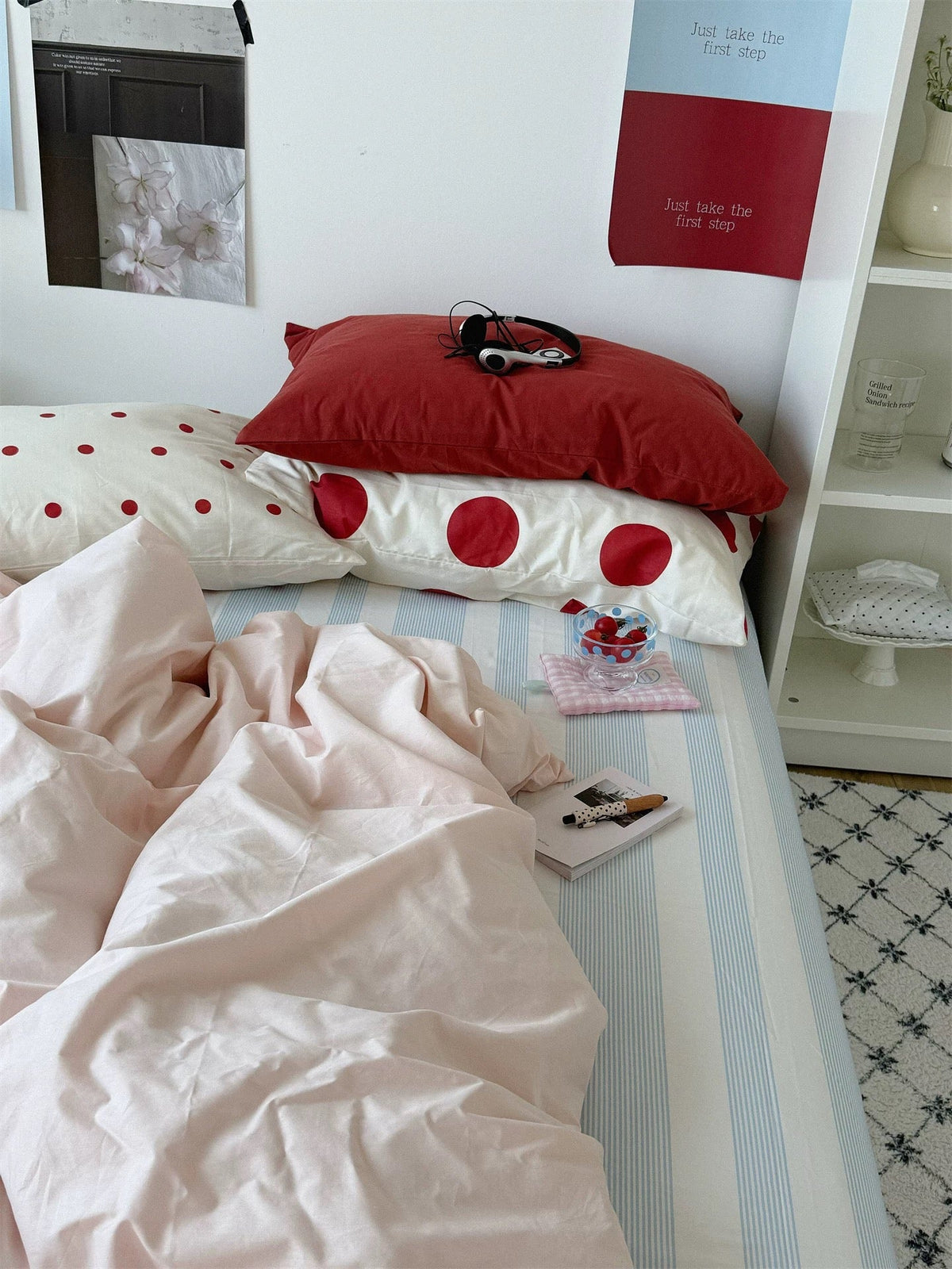 Preppy Polka Dot Bedding Set