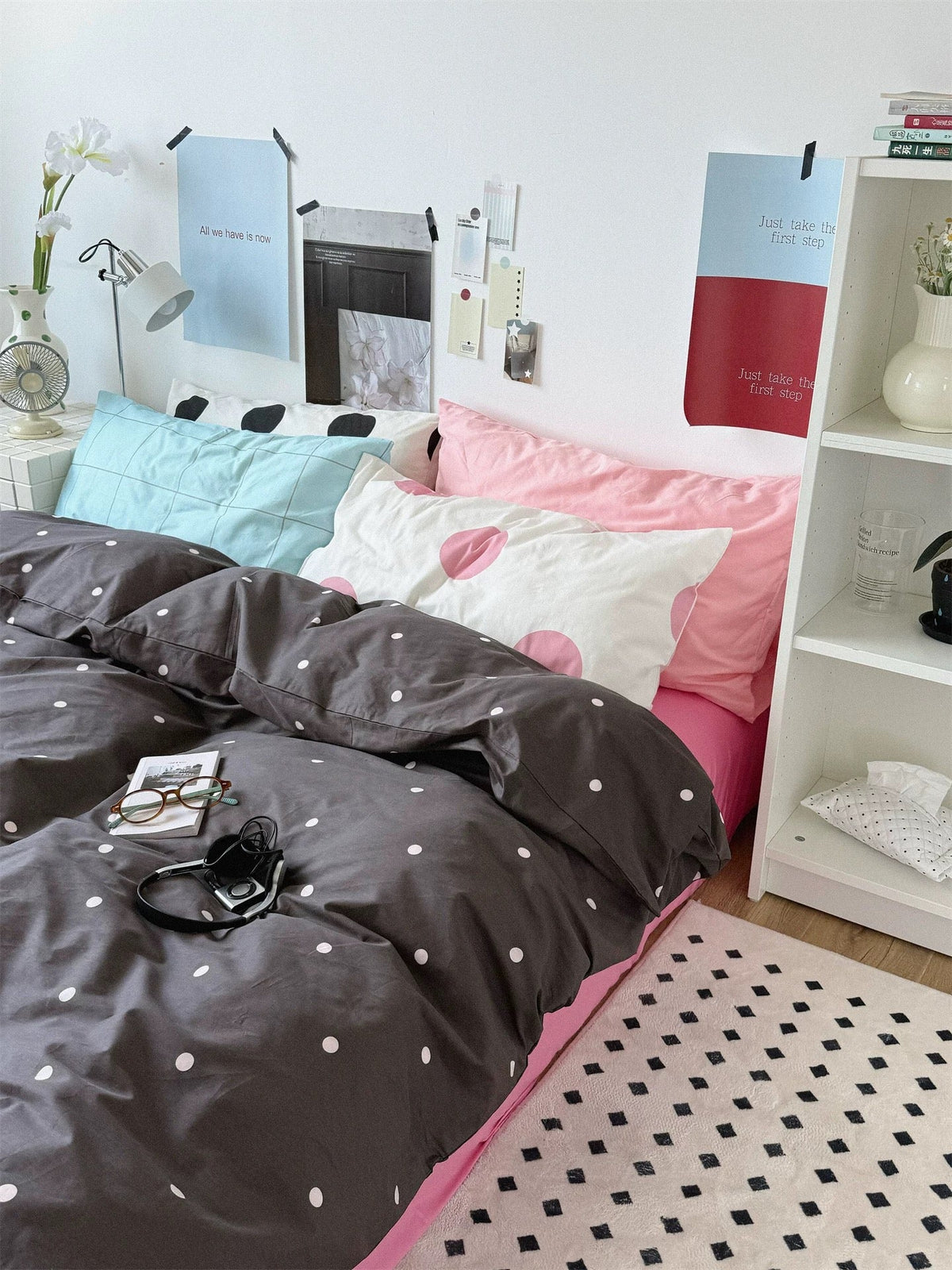 Pink and Gray Bedding Set