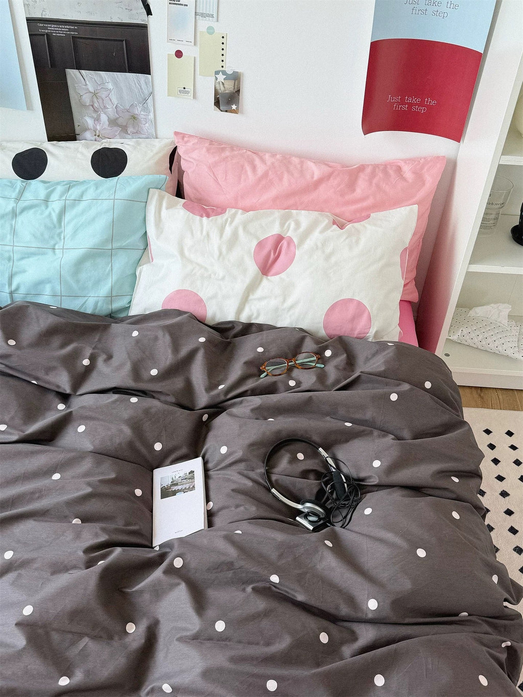 Pink and Gray Bedding Set