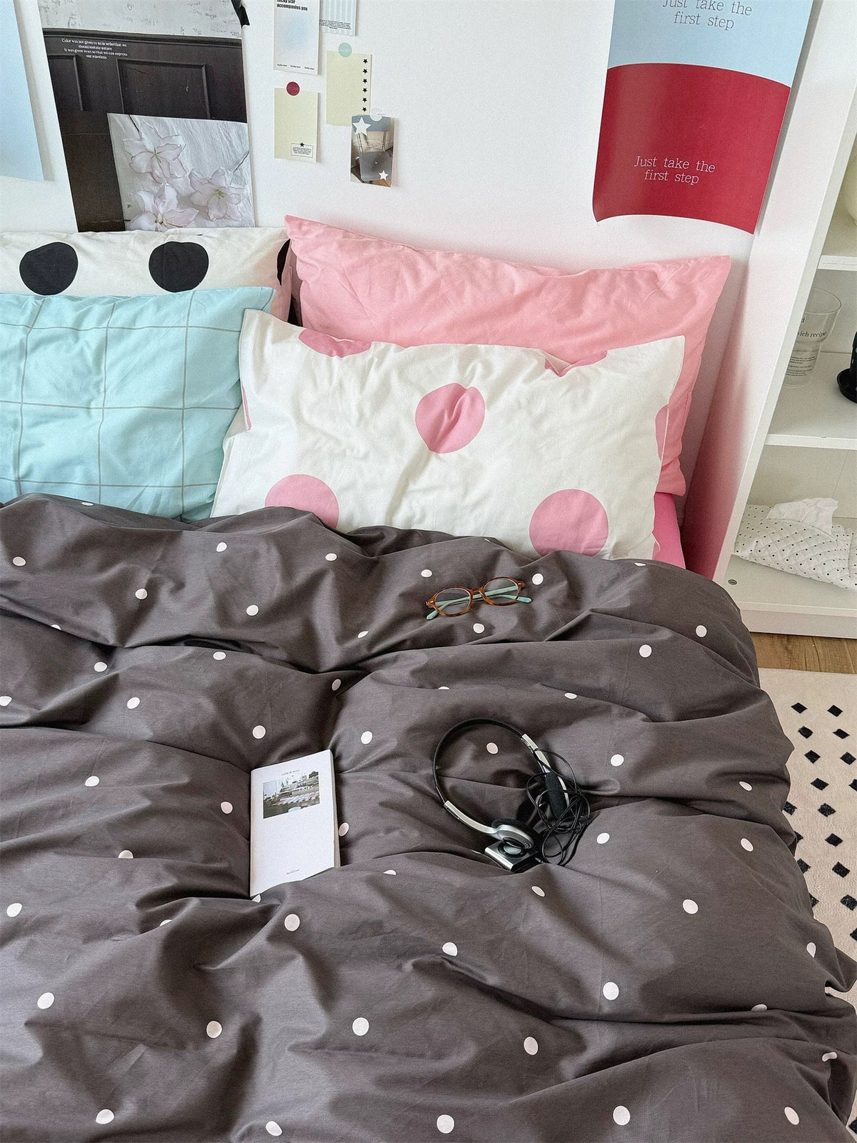 Pink and Gray Bedding Set