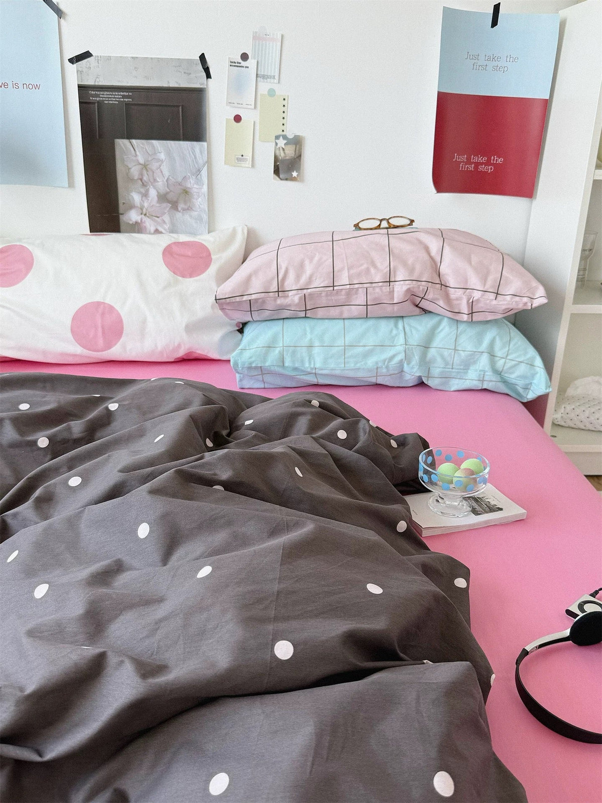 Pink and Gray Bedding Set