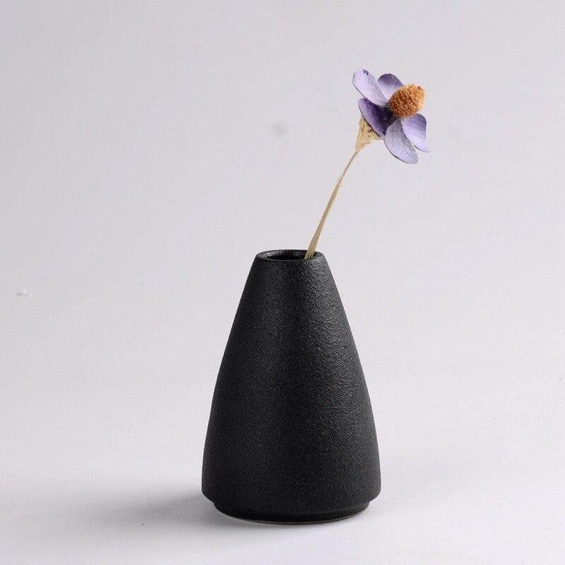MidNight Black Textured Ceramic Vases Kylix