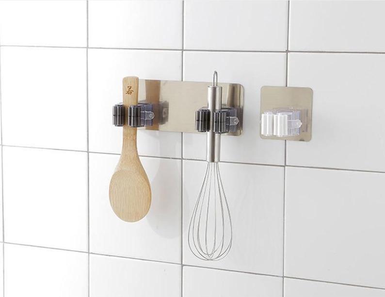 Stay Put Wall Hangers White Single
