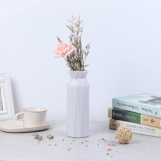 Angular Geometric Floral Vase LightGrey