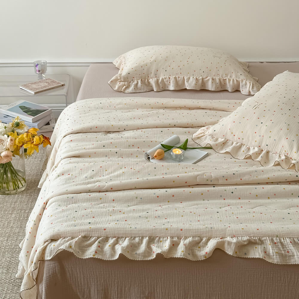 Polka Dot Muslin Quilt – Ruffle Edge Cotton Bedding