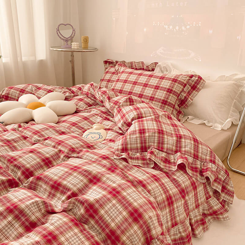 Plaid Ruffle Bedding Set Red