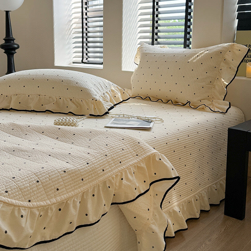 Cotton Quilted Comforter Set – Ruffled All-Season Bedding