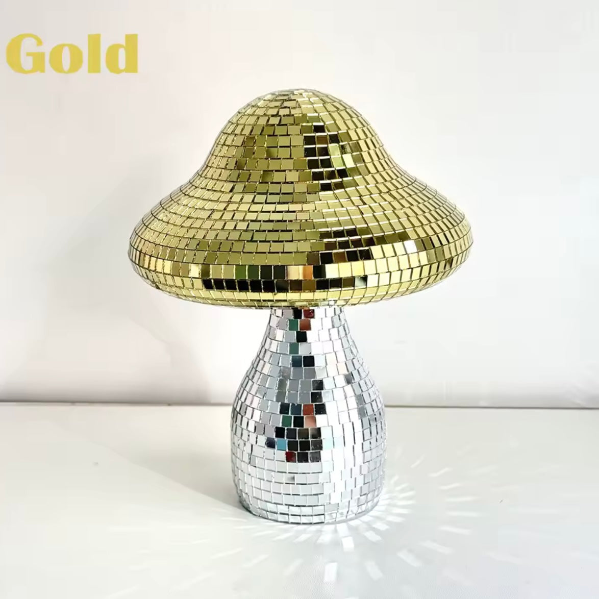 Dreamy Disco Mushroom Ball Gold