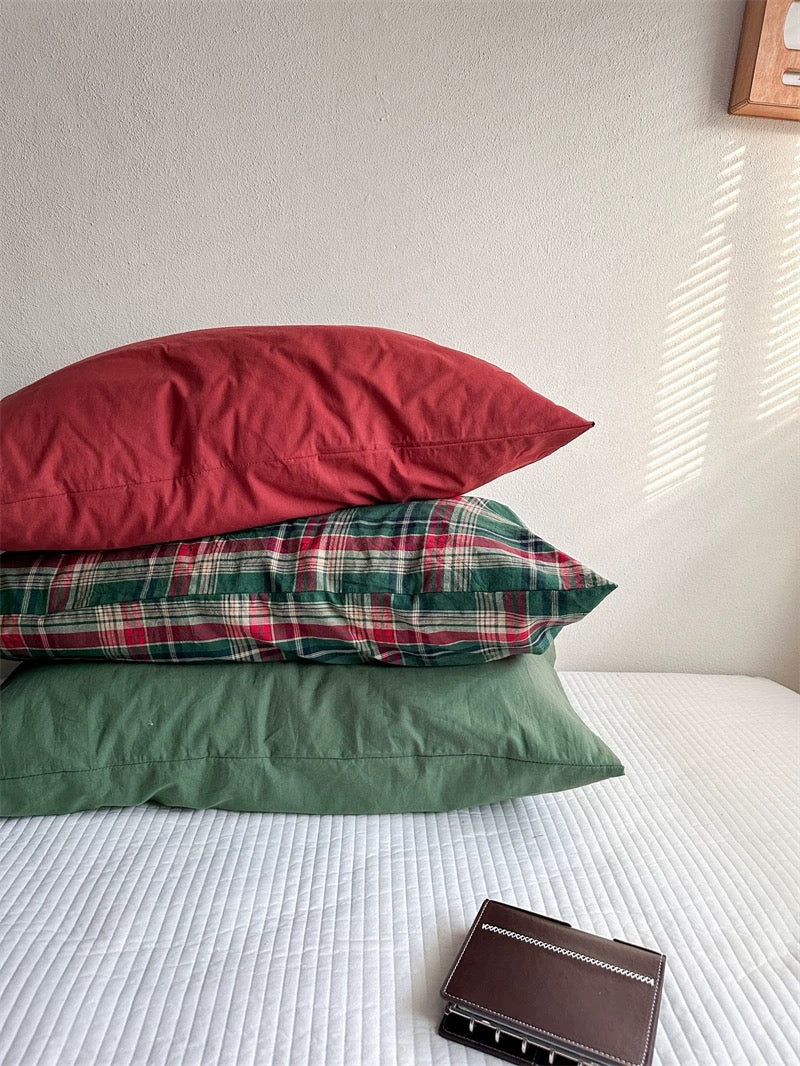 Plaid Christmas Pillowcase