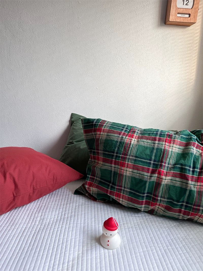 Plaid Christmas Pillowcase