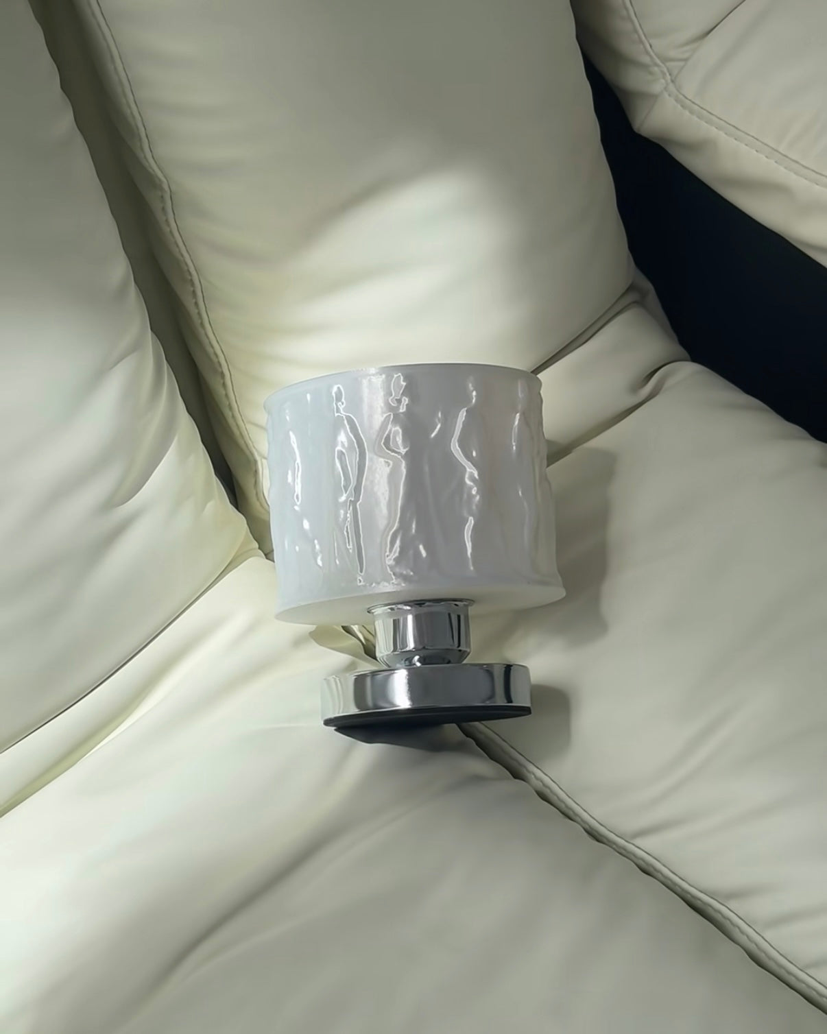 Aesthetic Relief Art Table Lamp
