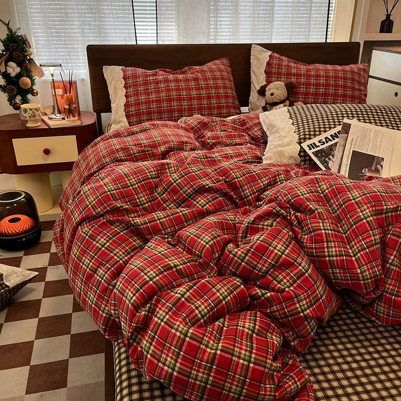 Cottagecore Red Plaid Bedding Set