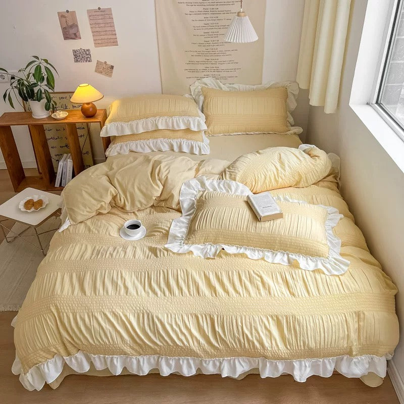 Chic Girl Lace Duvet Cover Set Yellow