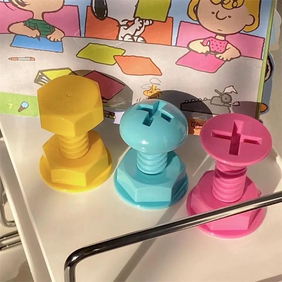 Creative Screw Shape Hook