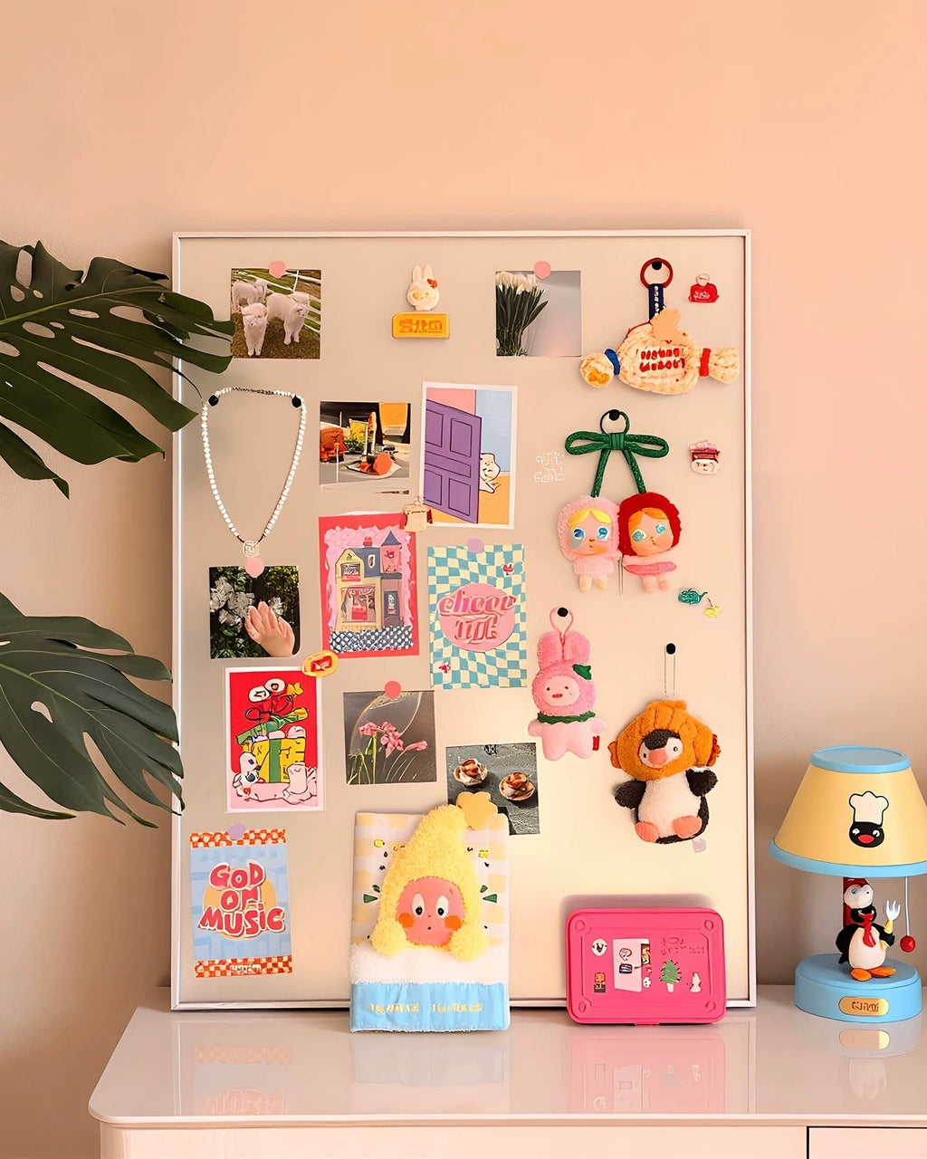 Framed Magnetic Memo Board