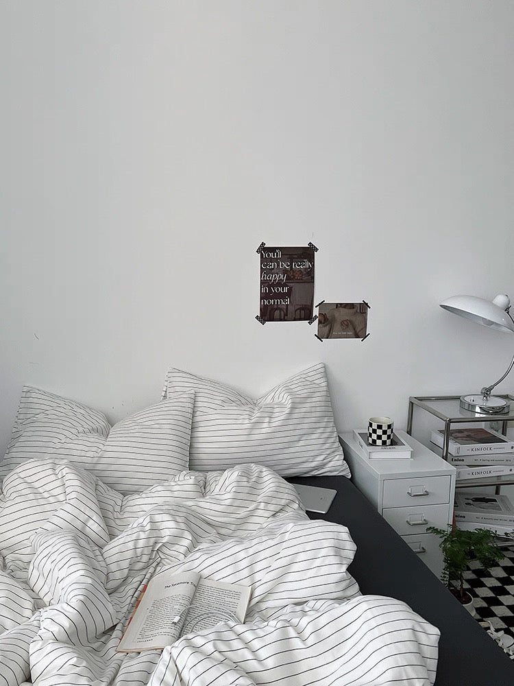 White & Black Striped Bedding Set