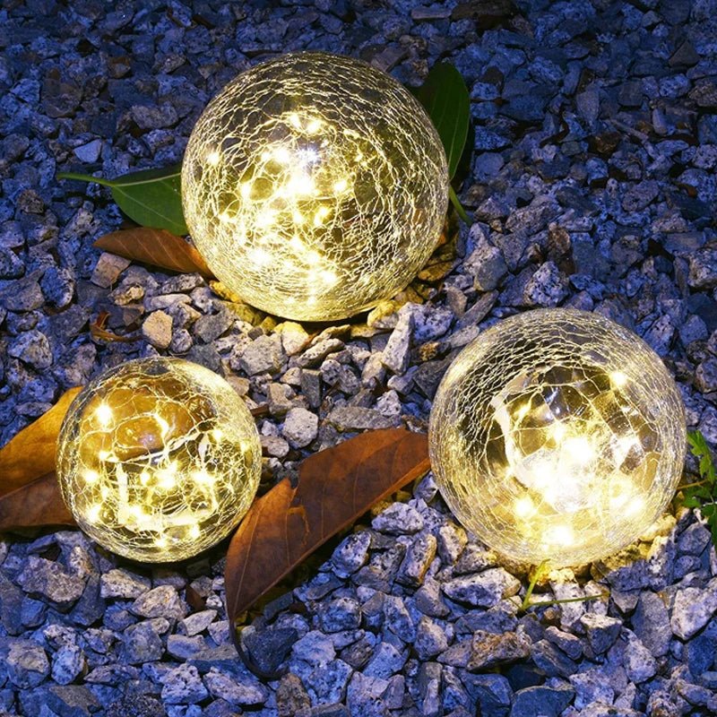 Solar Cracked Glass Globe