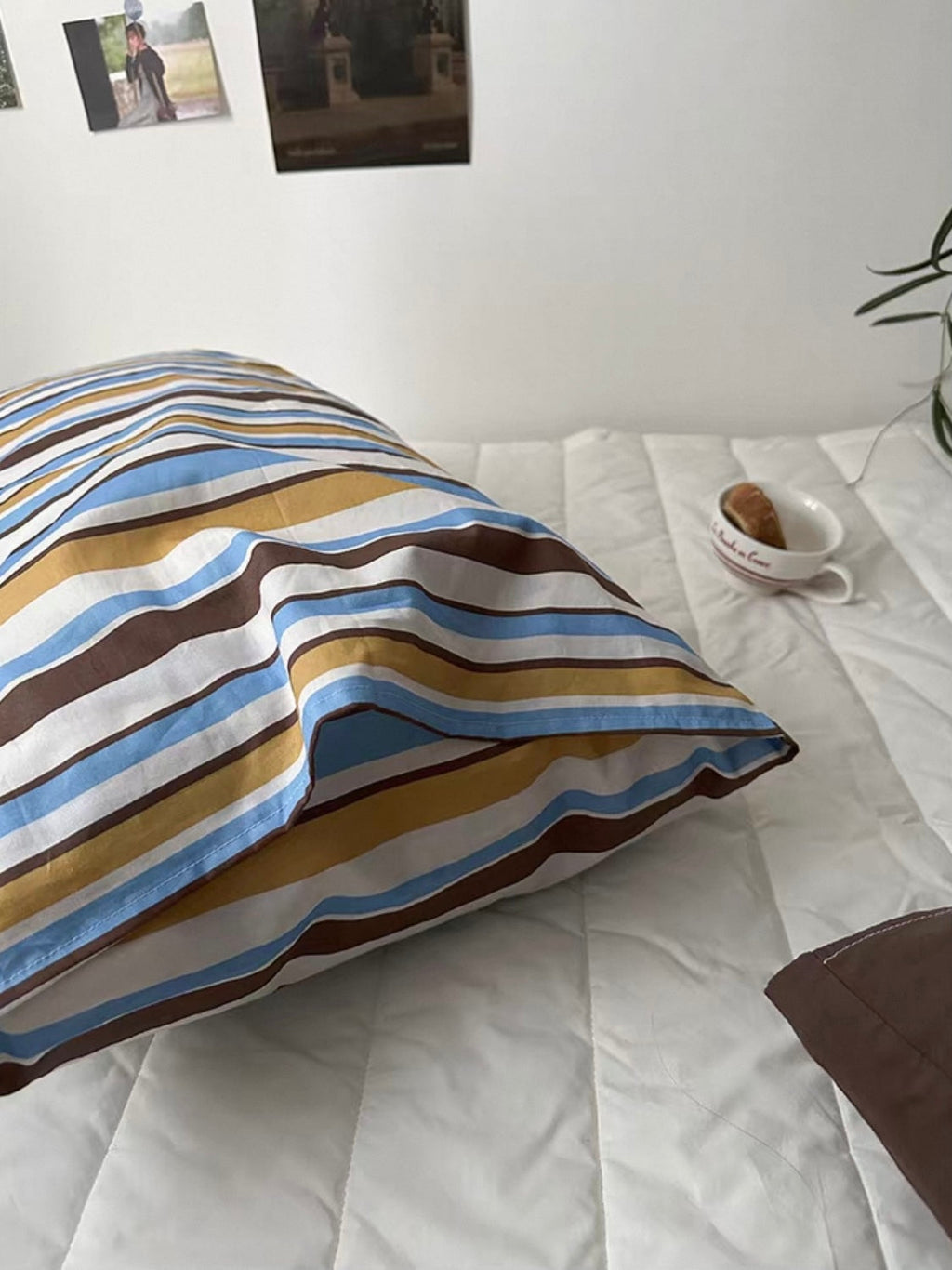 Multicolor Striped Pillow Case