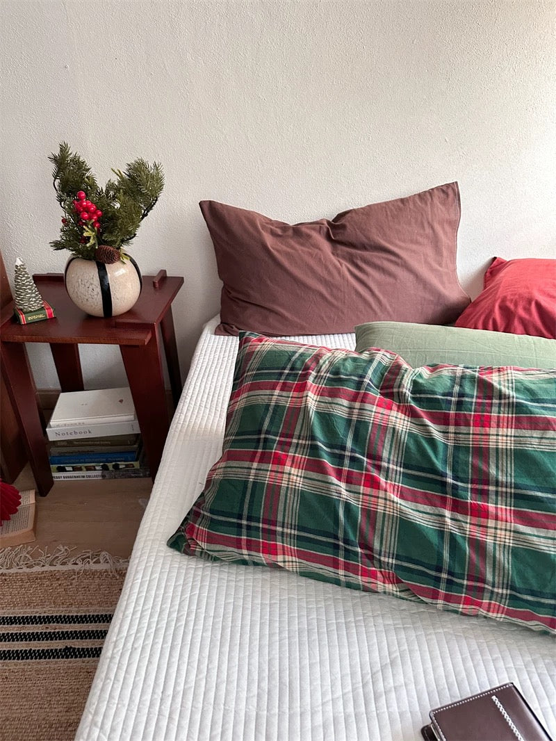Plaid Christmas Pillowcase