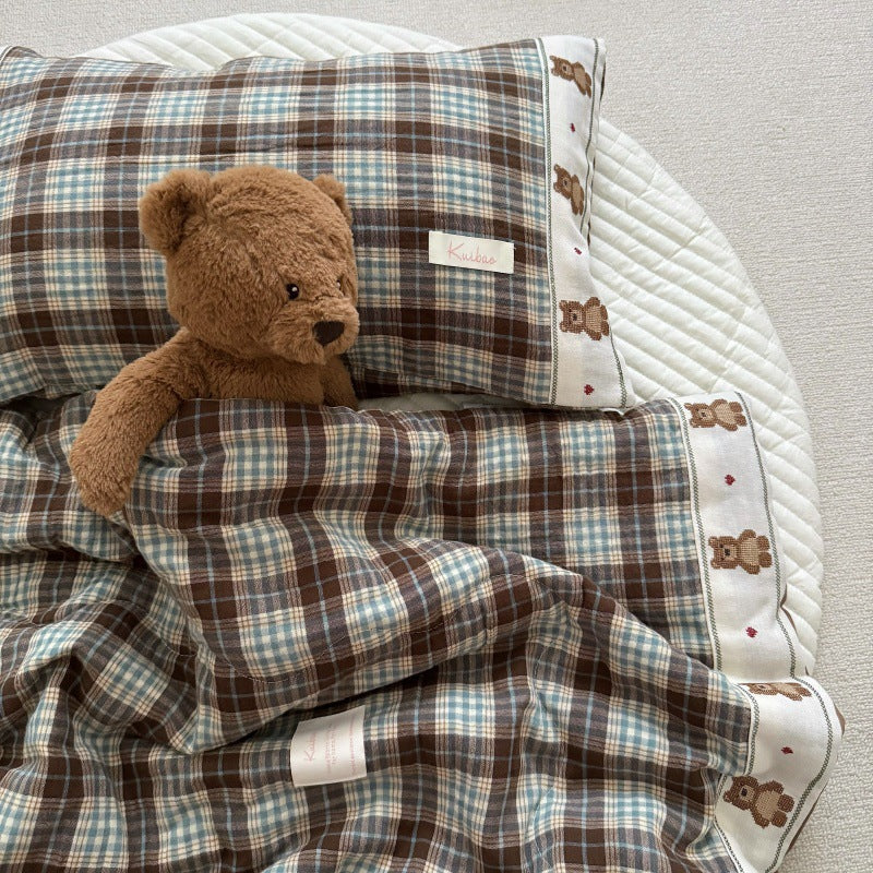 Teddy Plaid Kids Comforter – Soft Cotton Gauze Quilt