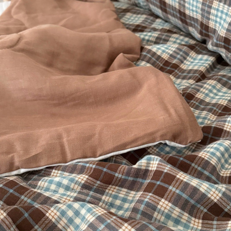 Teddy Plaid Kids Comforter – Soft Cotton Gauze Quilt