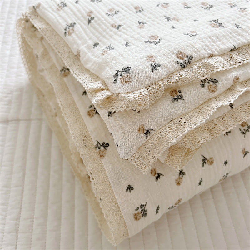 Vintage Rose Floral Baby Quilt – Cotton Muslin with Lace Trim