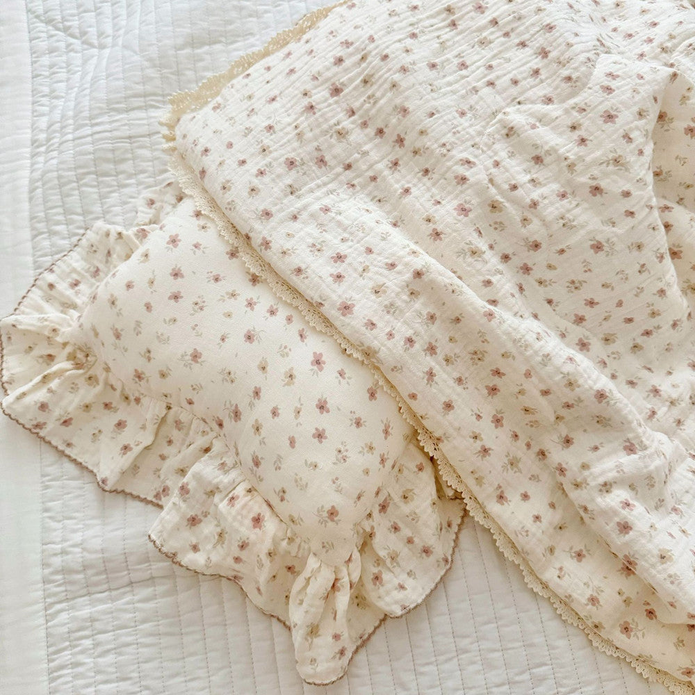Ditsy Floral Toddler Crib Quilt – Soft Cotton Gauze Bedding