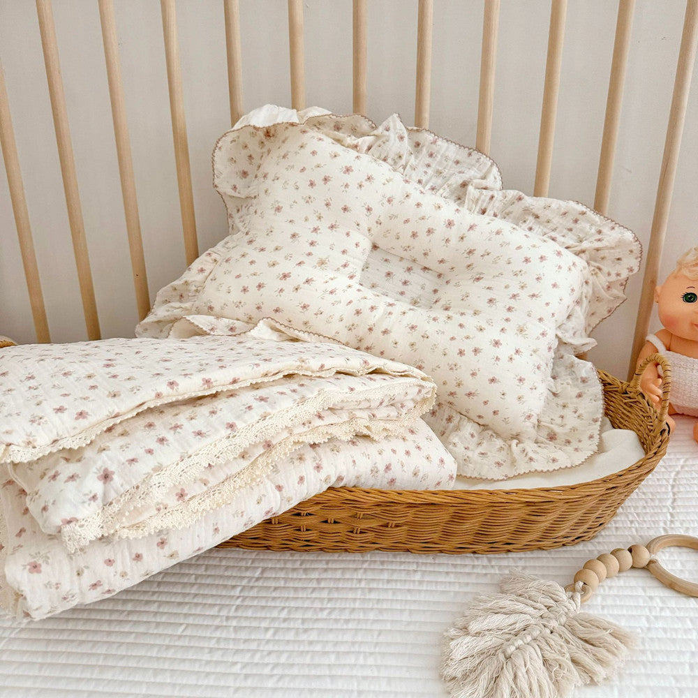 Ditsy Floral Toddler Crib Quilt – Soft Cotton Gauze Bedding
