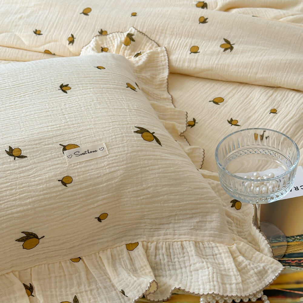 Lemon Print Muslin Quilt – Ruffle Edge Cotton Bedding