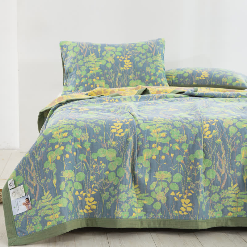 Verdant Bloom Botanical Cotton Quilt