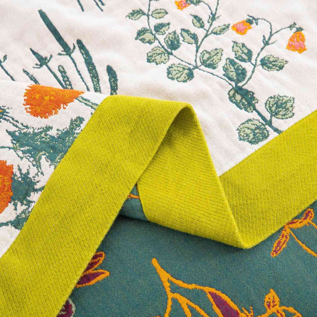 Organic Cotton Blanket with Floral Pattern
