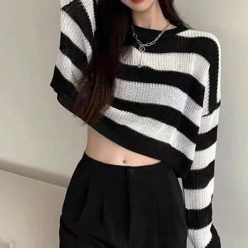 Y2K Cropped Sweater